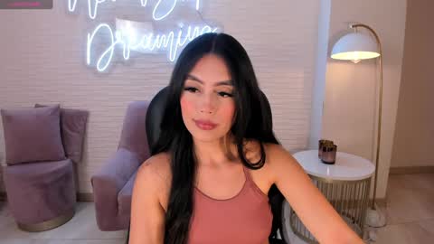 JADE EVANS online show from January 23, 5:52 pm