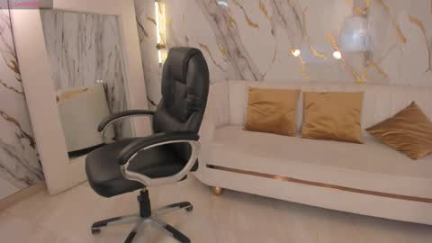 JADE EVANS online show from September 23, 11:13 am