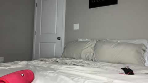 Snapshot of jadejamessecret chatting on March 3, 4:29 am Jade james online show from March 3, 4:29 am