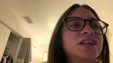 Snapshot of jademonroe0522 chatting on October 16, 10:49 am jademonroe0522 online show from October 16, 10:49 am