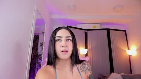 JADE online show from November 29, 5:49 pm