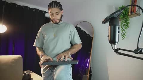 Jaden Feynman online show from January 19, 12:58 am