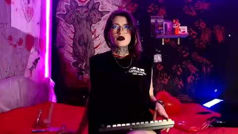 Alex and Venus online show from November 16, 3:45 am