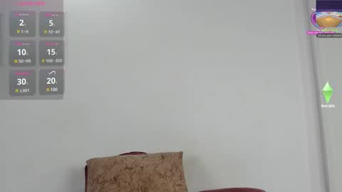 Snapshot of jadesmiith1 chatting on February 12, 1:06 pm Jade Smith online show from February 12, 1:06 pm