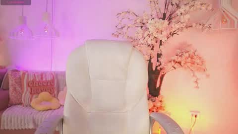 Jade Summer online show from November 13, 11:31 am