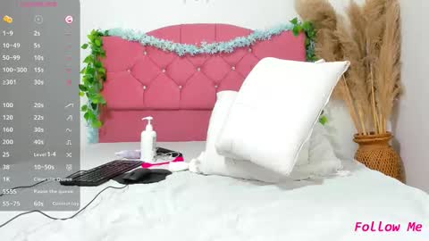 jadiya   Hot online show from March 5, 11:50 am