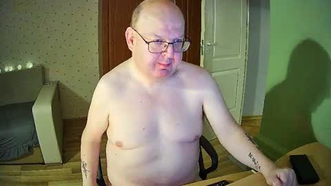 Snapshot of jake230975 chatting on December 2, 8:44 pm Jake2309 online show from December 2, 8:44 pm