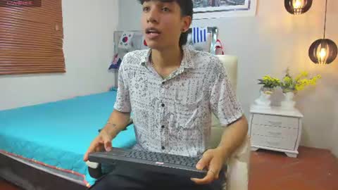 jake_falcon online show from June 30, 11:22 am