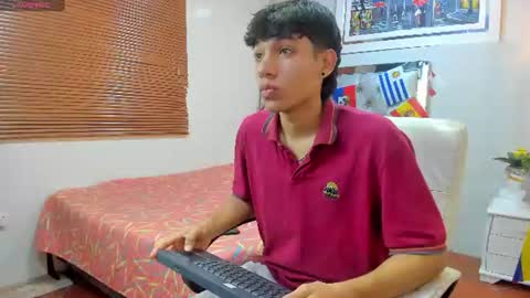 jake_falcon online show from July 17, 11:28 am