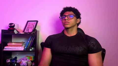 Snapshot of jake_hill1 chatting on December 18, 5:57 am jake_hill1 online show from December 18, 5:57 am