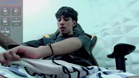 Snapshot of jake_tripp chatting on December 6, 4:47 am jake_tripp online show from December 6, 4:47 am