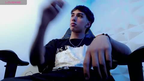 Snapshot of jake_tripp chatting on December 24, 9:00 pm jake_tripp online show from December 24, 9:00 pm