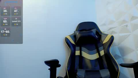 Snapshot of jake_tripp chatting on February 26, 6:37 am jake_tripp online show from February 26, 6:37 am