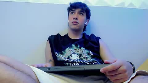 Snapshot of jake_tripp chatting on October 2, 5:03 am jake_tripp online show from October 2, 5:03 am