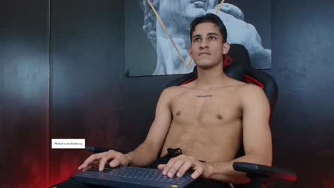 Snapshot of jakemoxley chatting on October 17, 11:35 am JakeMoxley online show from October 17, 11:35 am