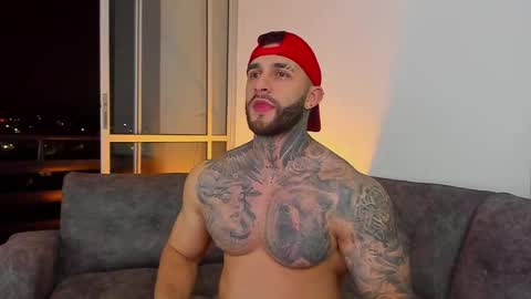 Snapshot of jakeortega chatting on February 13, 5:48 am Jake Orthega online show from February 13, 5:48 am