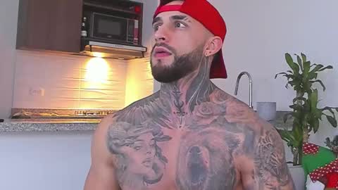 Snapshot of jakeortega chatting on December 4, 9:45 pm Jake Orthega online show from December 4, 9:45 pm