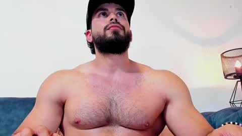 Snapshot of jakeskye chatting on January 14, 6:02 am JakeSkye online show from January 14, 6:02 am