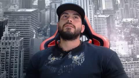 Snapshot of jakeskye chatting on February 8, 12:06 am JakeSkye online show from February 8, 12:06 am