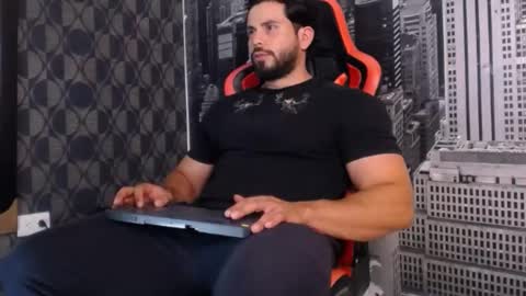 Snapshot of jakeskye chatting on February 8, 6:01 am JakeSkye online show from February 8, 6:01 am