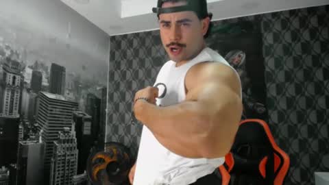 Snapshot of jakeskye chatting on March 4, 4:20 pm JakeSkye online show from March 4, 4:20 pm