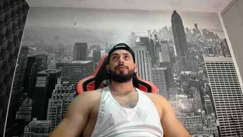 Snapshot of jakeskye chatting on September 8, 9:25 pm JakeSkye online show from September 8, 9:25 pm