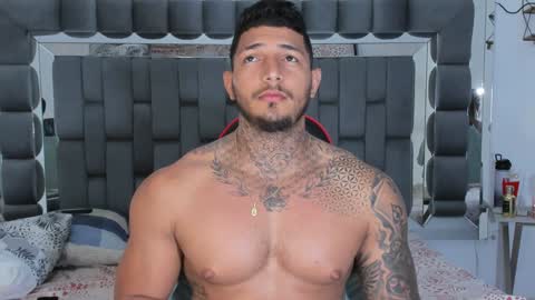 Snapshot of jaketayler10 chatting on December 7, 10:45 am my name is sebas If you come here dont hesitate to say hello Im a guy who really likes having conversations and having hot online show from December 7, 10:45 am