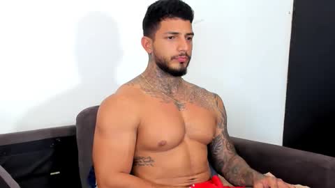Snapshot of jaketayler10 chatting on September 30, 3:50 pm my name is sebas If you come here dont hesitate to say hello Im a guy who really likes having conversations and having hot online show from September 30, 3:50 pm