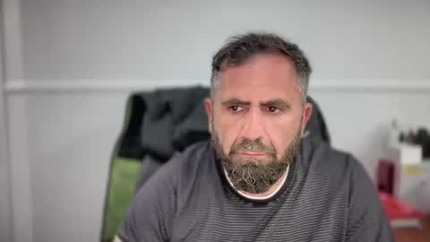 Snapshot of jam0786 chatting on October 31, 12:00 am jam0786 online show from October 31, 12:00 am