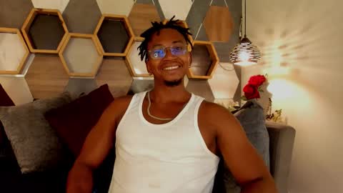 Snapshot of jamalmyst_ chatting on September 10, 4:23 am online show from September 10, 4:23 am