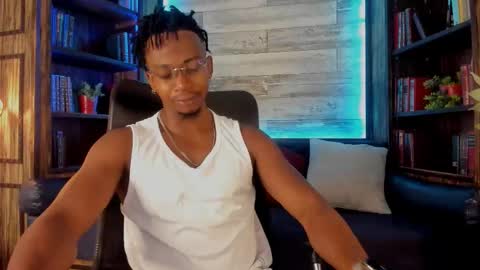 Snapshot of jamalmyst_ chatting on October 6, 4:10 am online show from October 6, 4:10 am