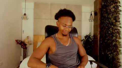 Snapshot of jamalmyst_ chatting on October 19, 5:30 am online show from October 19, 5:30 am