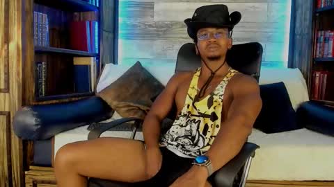 Snapshot of jamalmyst_ chatting on October 29, 4:04 am online show from October 29, 4:04 am