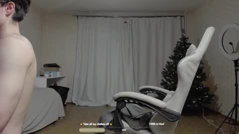 Hey there Im Jame online show from December 6, 2:38 pm