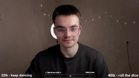 Hey there Im Jame online show from February 25, 9:46 pm