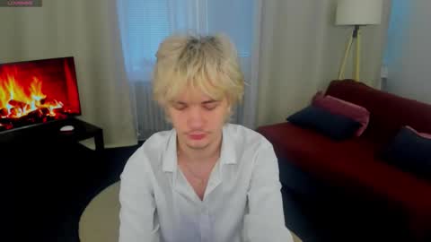 Snapshot of jamemiller chatting on February 24, 7:06 am JameMiller online show from February 24, 7:06 am