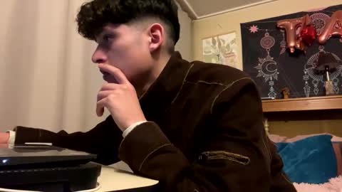 Snapshot of james2002og chatting on September 27, 3:55 am james2002og online show from September 27, 3:55 am