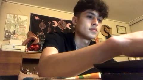 Snapshot of james2002og chatting on October 5, 12:42 am james2002og online show from October 5, 12:42 am