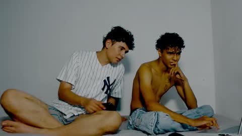 James online show from December 6, 1:29 am