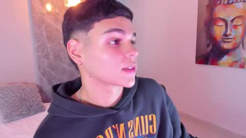 James online show from September 16, 7:59 pm