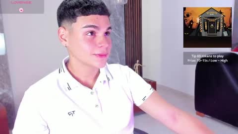 James online show from October 5, 8:18 pm