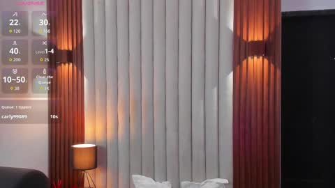 James online show from October 24, 9:22 pm