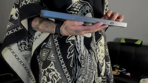 Jamesinked  online show from December 20, 5:36 am