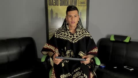 Jamesinked  online show from January 3, 3:27 am