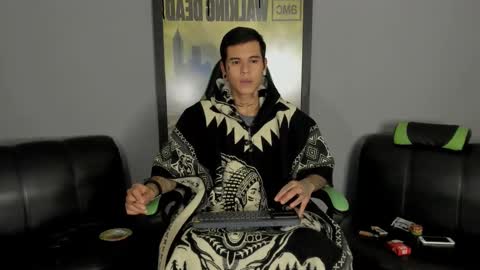 Jamesinked  online show from February 27, 3:04 am