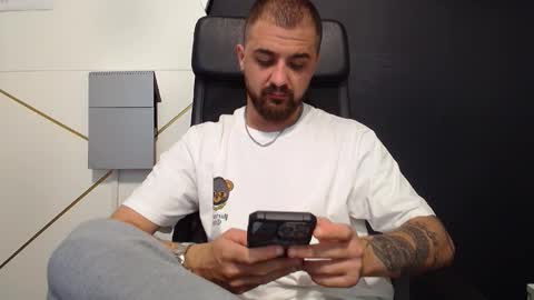 Snapshot of jamesmyersx chatting on September 13, 4:56 am JamesMyers online show from September 13, 4:56 am