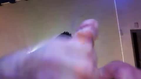 Snapshot of jamessisi chatting on October 22, 12:00 am jamessisi online show from October 22, 12:00 am