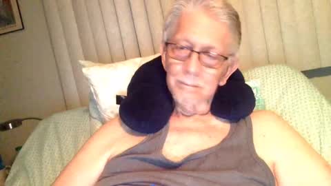 Snapshot of jamestheolder2 chatting on September 29, 12:05 am james age 75 online show from September 29, 12:05 am