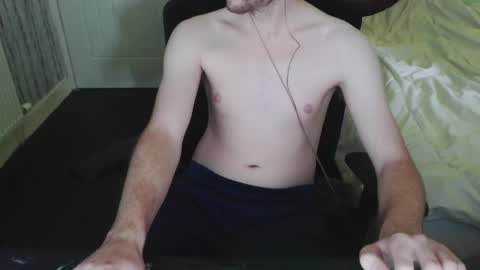 Snapshot of jamie2687 chatting on November 29, 1:14 pm jamie2687 online show from November 29, 1:14 pm