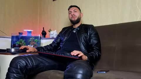 Robbie online show from September 18, 7:10 am